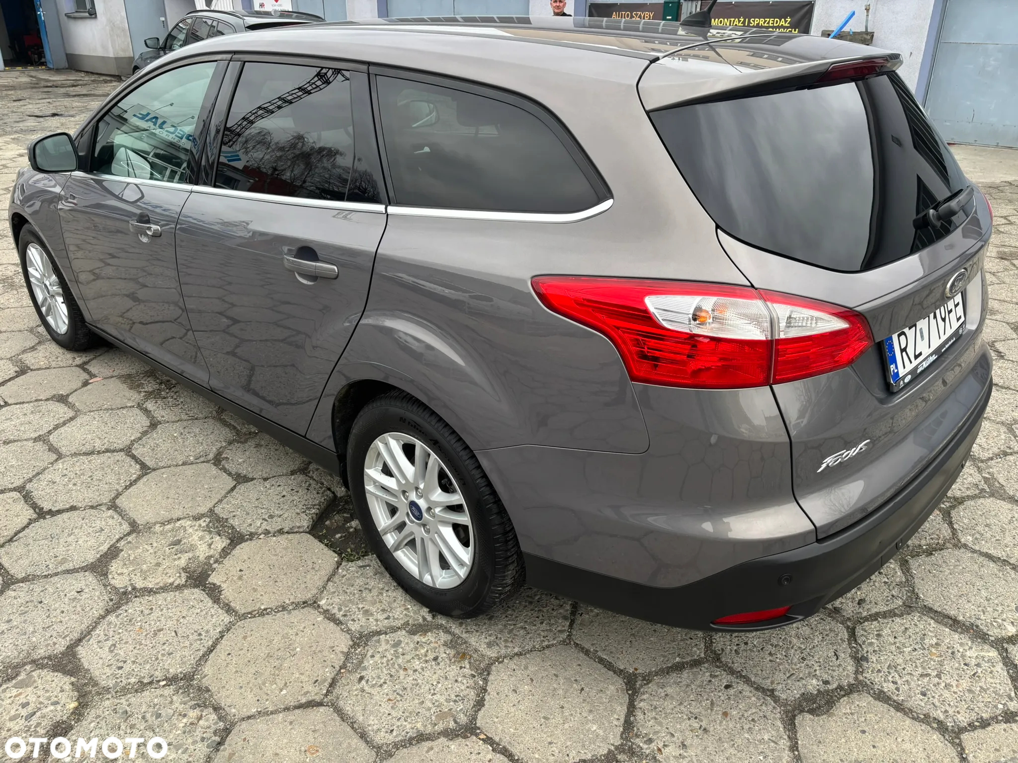 Ford Focus - 10