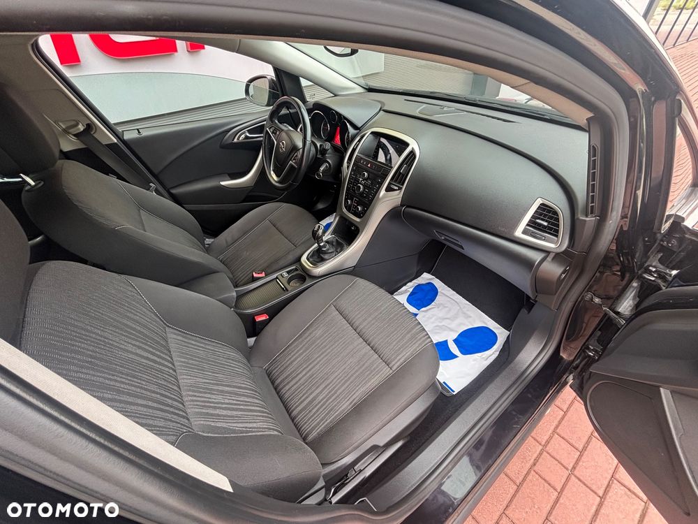 Opel Astra 1.4 Turbo - 22