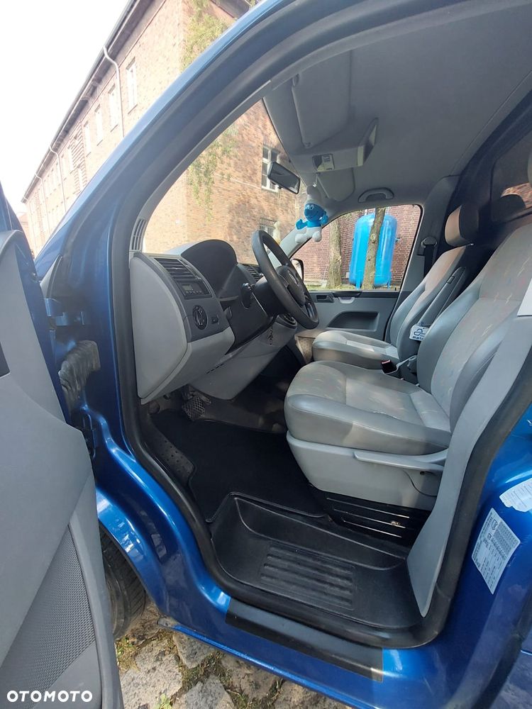 Volkswagen Transporter - 7