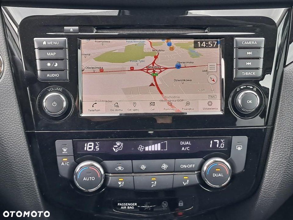 Nissan Qashqai - 25