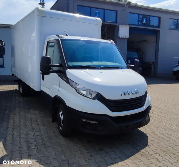 Iveco Daily * bliźniak  KONTENER WINDA 35C16 bardzo ładny