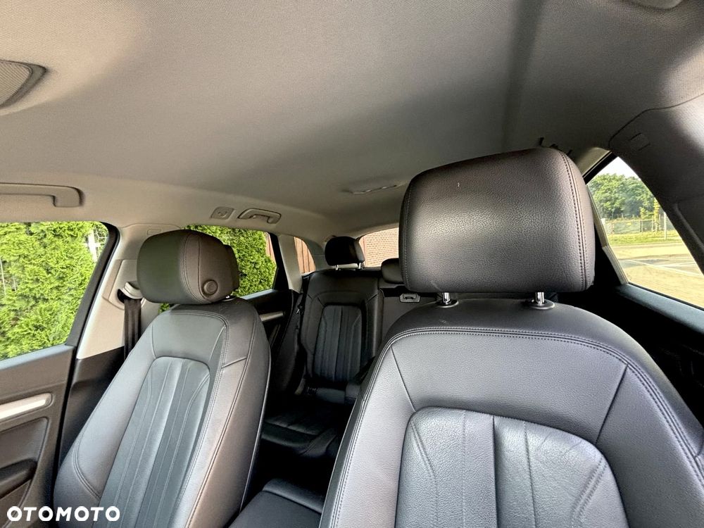 Audi Q5 45 TFSI quattro S tronic design - 24