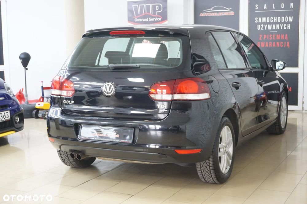Volkswagen Golf 2.0 TDI Highline - 4