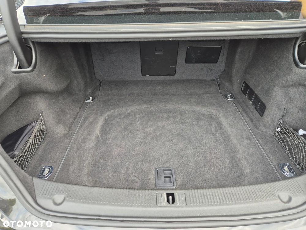 Audi A8 4.2 TDI clean diesel Quattro - 12