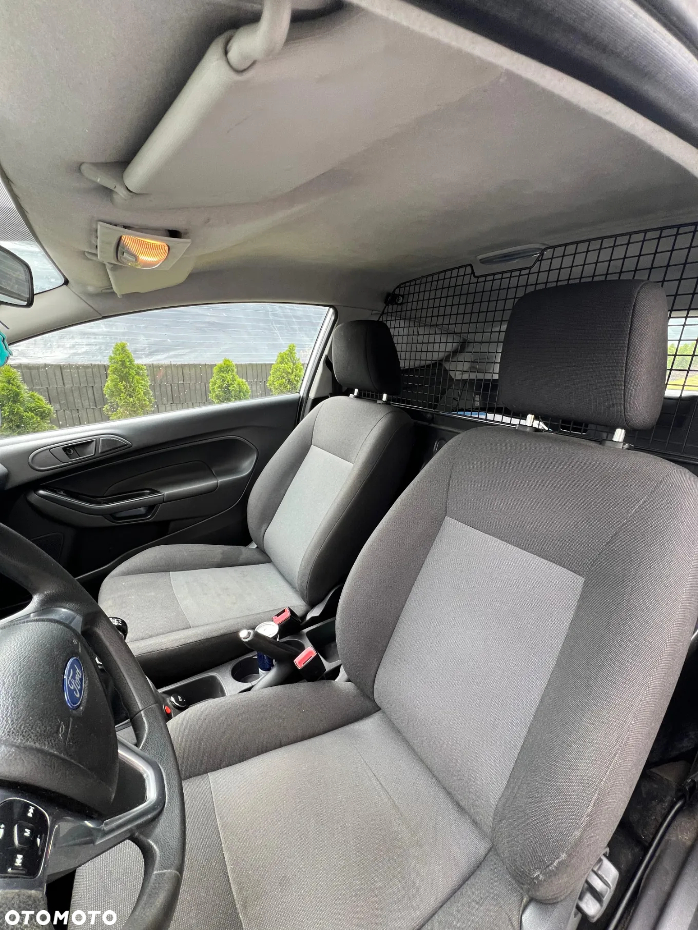 Ford Fiesta - 10