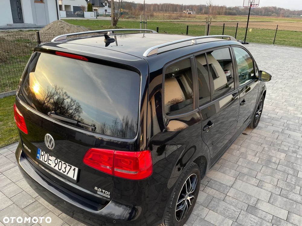 Volkswagen Touran 2.0 TDI DPF DSG MATCH - 20