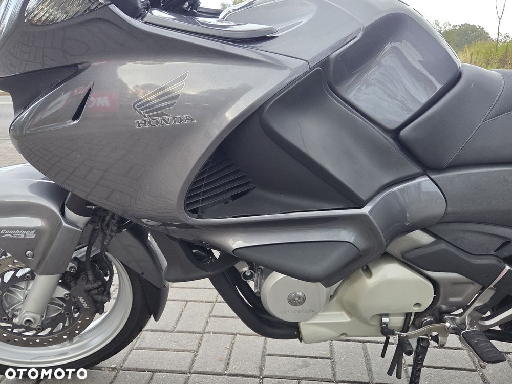 Honda Deauville - 30