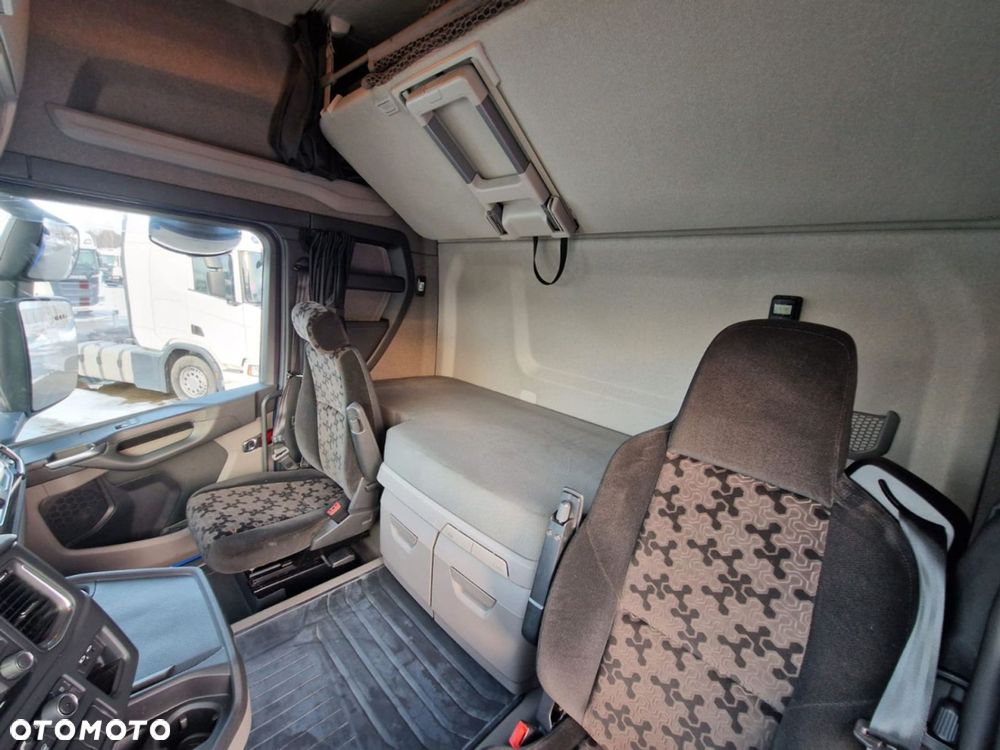 Scania R 450 A4x2LA - 8