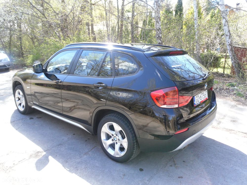 BMW X1 xDrive20d - 10