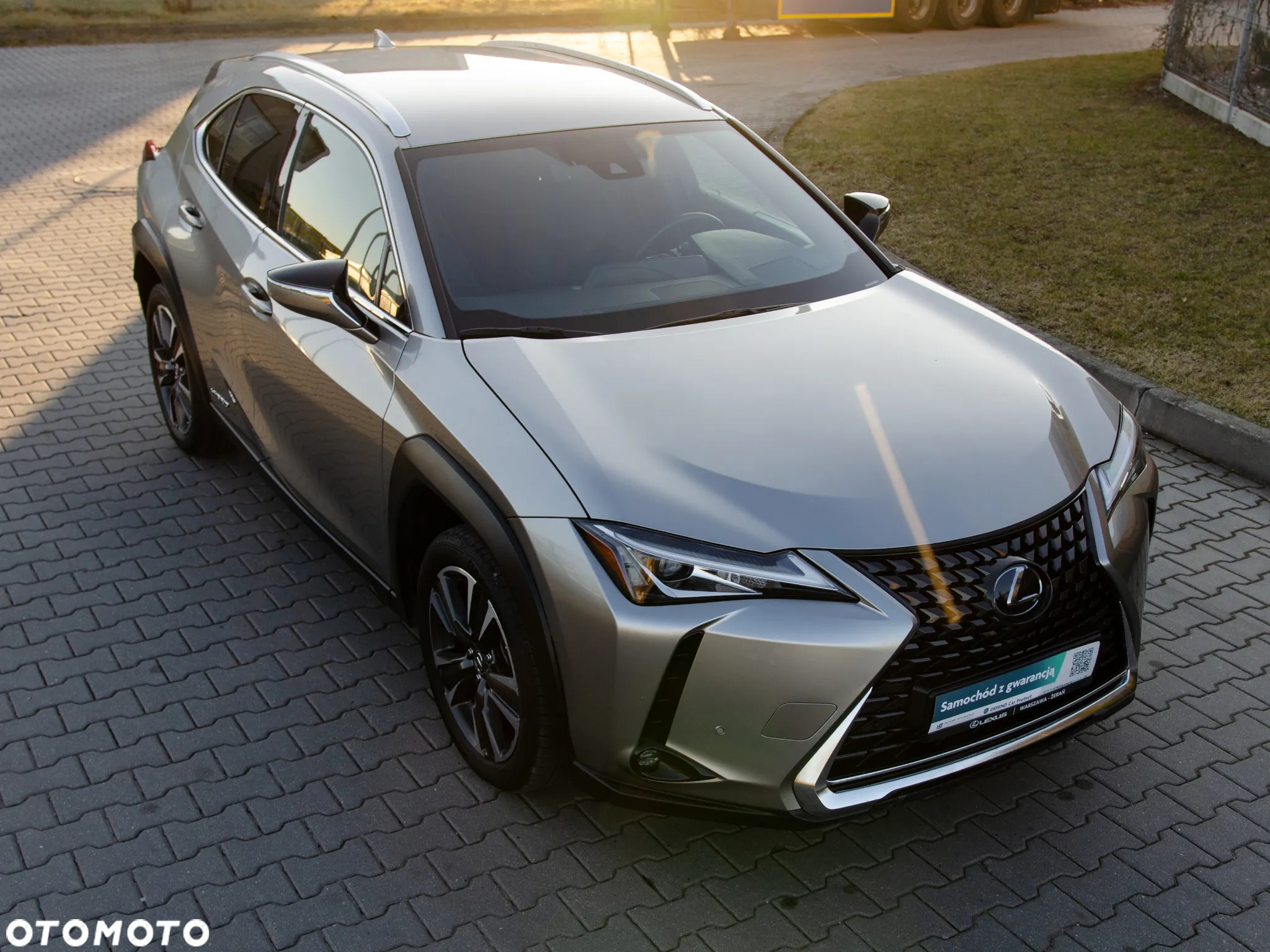 Lexus UX 250h GPF Prestige 2WD - 9