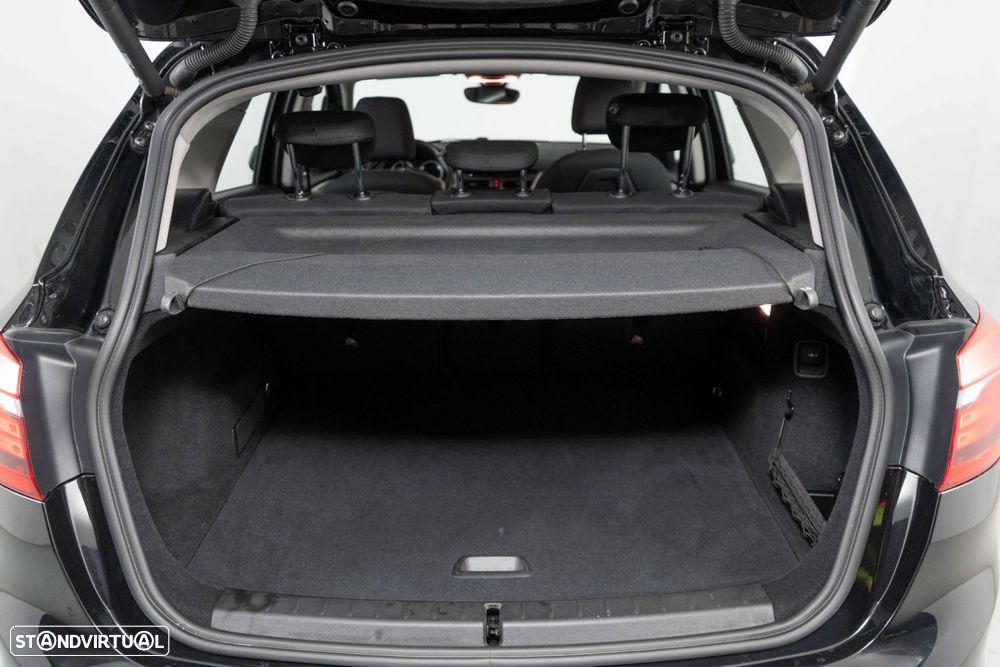 BMW 225xe Active Tourer Advantage - 11