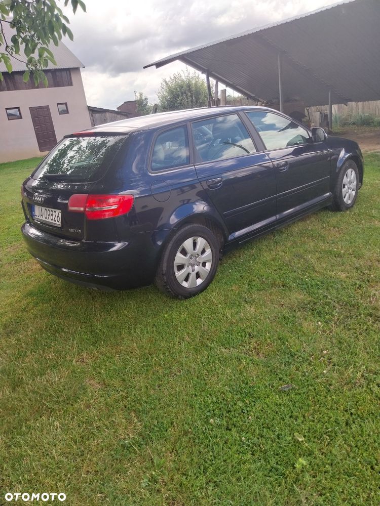 Audi A3 Sportback - 4