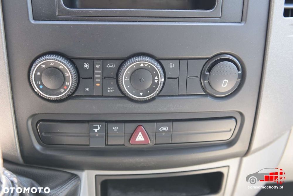 Volkswagen CRAFTER - 16