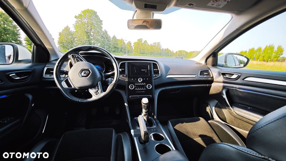 Renault Megane 1.6 SCe Intens - 12