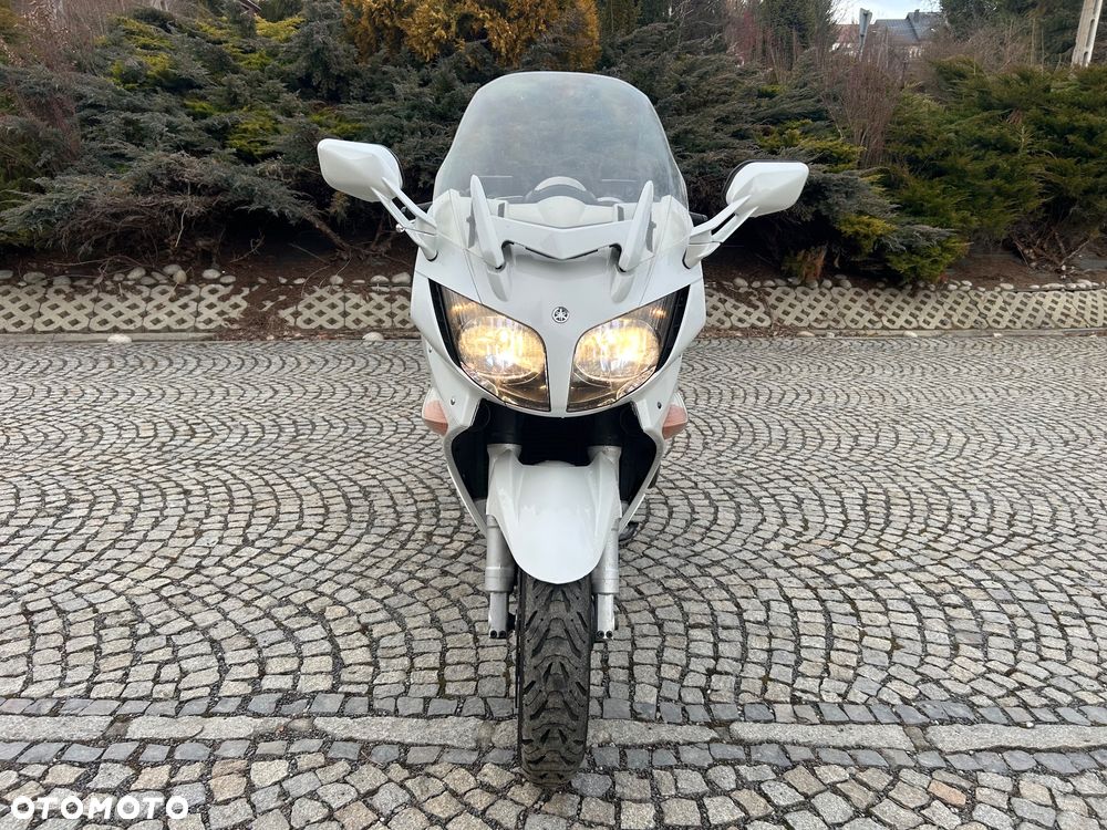 Yamaha FJR - 7