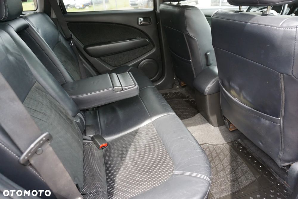 Mitsubishi Outlander 2.0 Turbo 4WD - 14