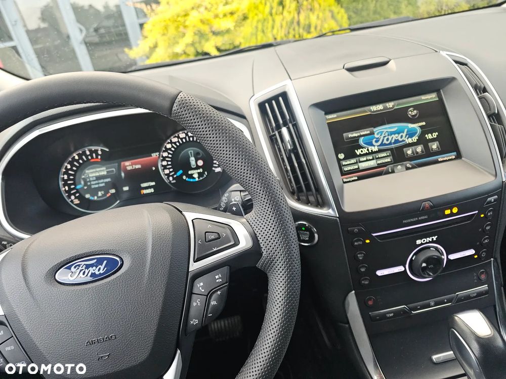 Ford S-Max 2.0 TDCi Bi-Turbo Titanium PowerShift - 22