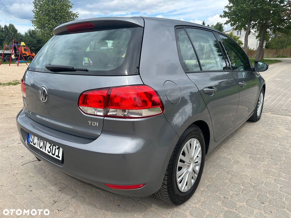 Volkswagen Golf - 9