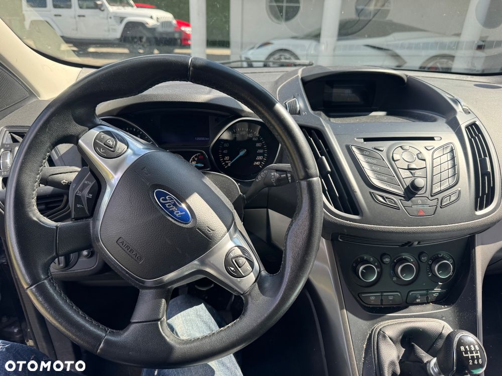 Ford Kuga 1.6 EcoBoost 2x4 Trend - 8