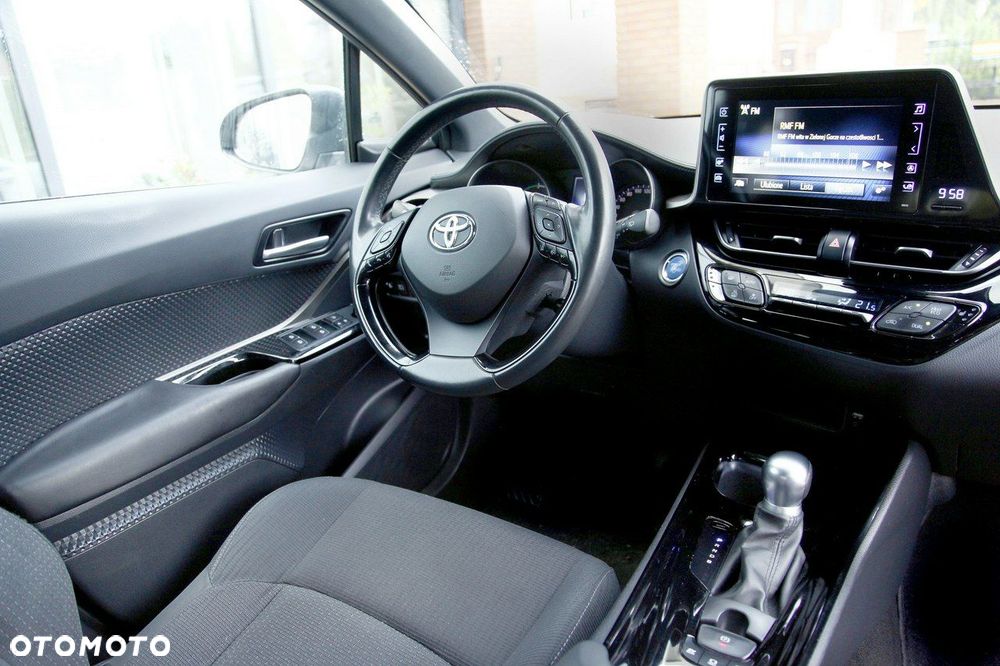 Toyota C-HR 1.8 Hybrid Premium - 13