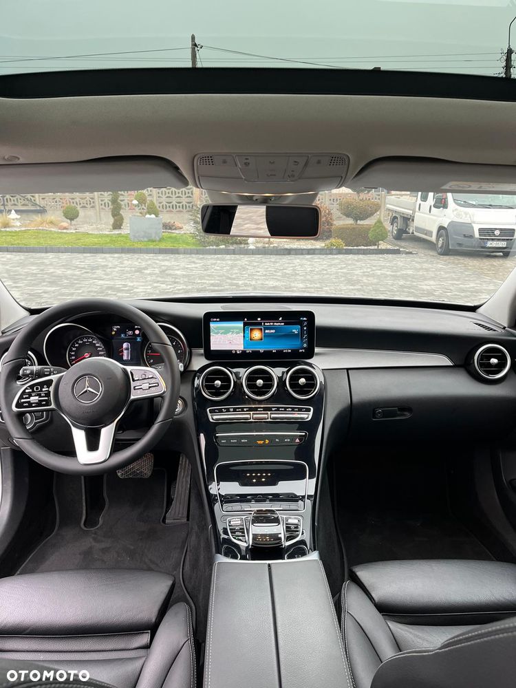 Mercedes-Benz Klasa C 220 d 9G-TRONIC - 14