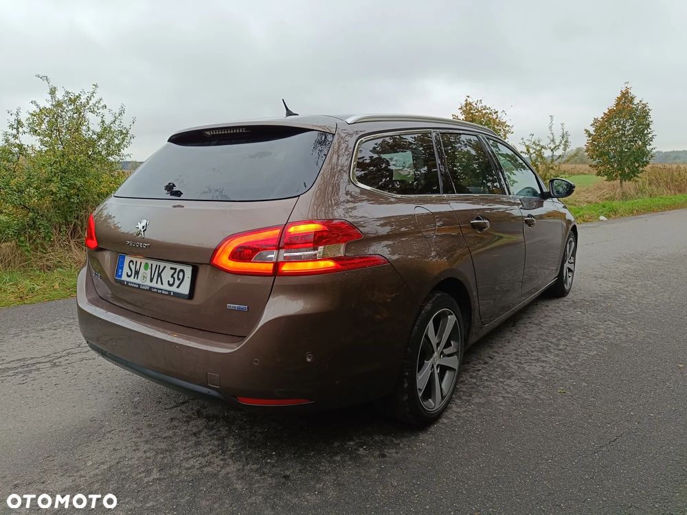 Peugeot 308 SW HDi FAP 150 Allure - 10