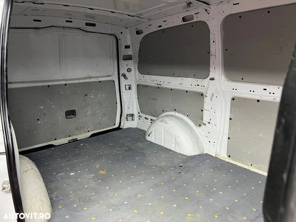 Mercedes-Benz Vito - 16