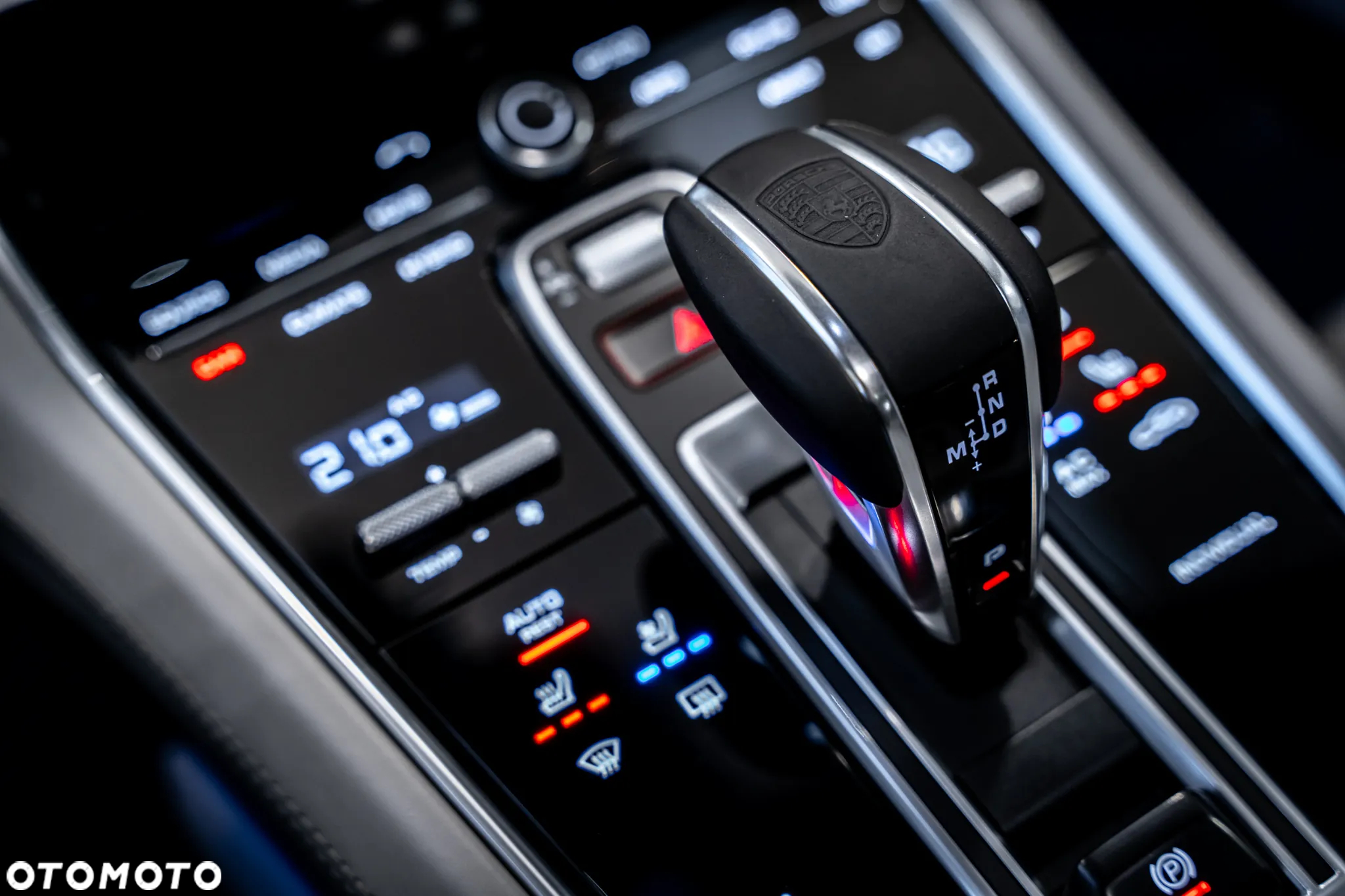 Porsche Panamera - 27