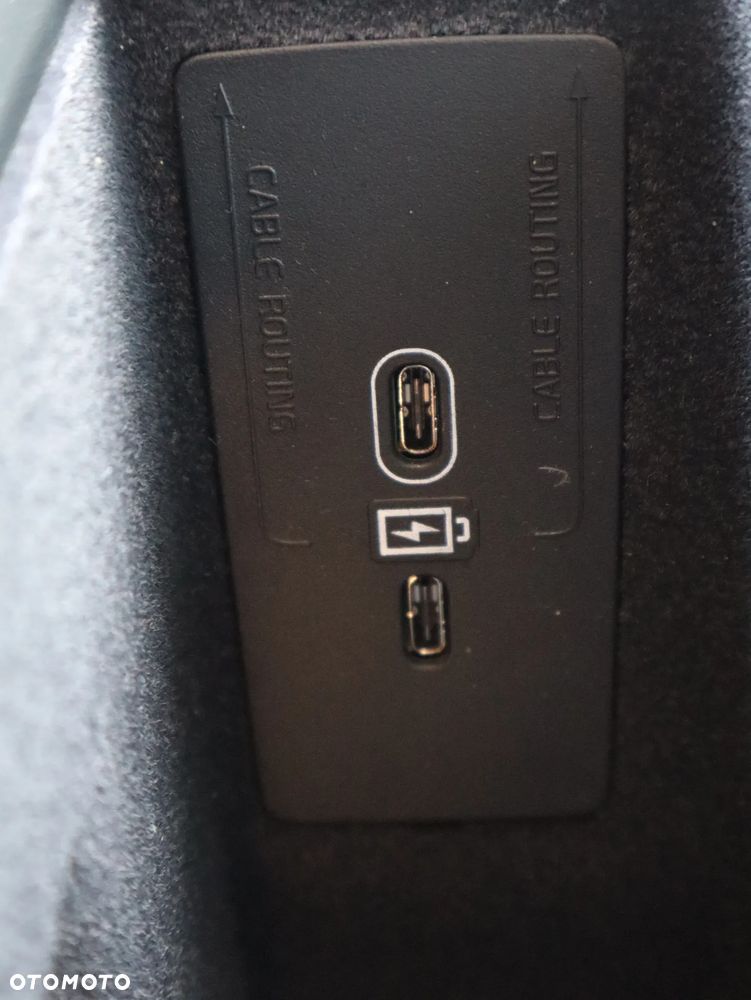 Volvo XC 90 B5 B AWD Ultimate Bright 7os - 32