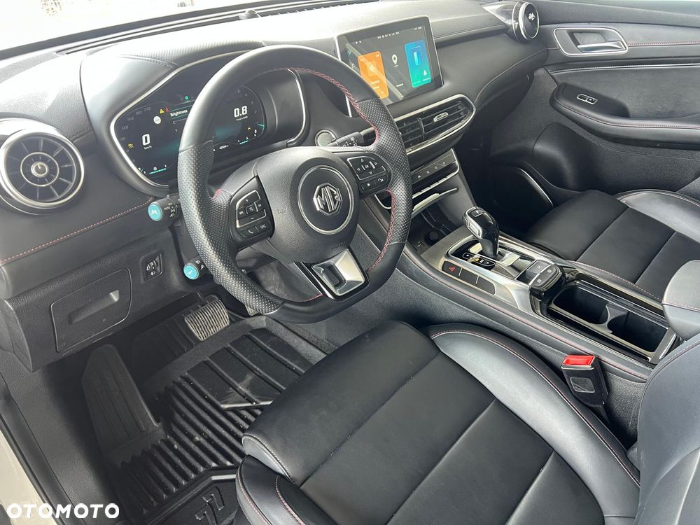 MG HS 1.5 T-GDI Excite DCT - 16