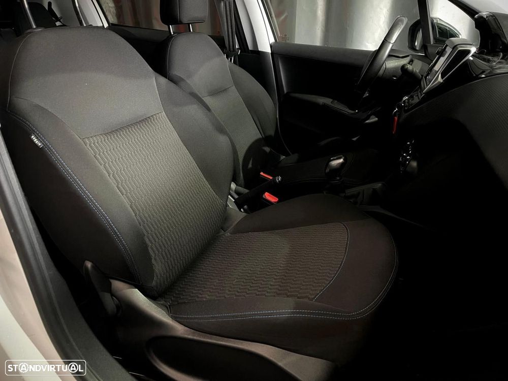 Peugeot 208 1.2 PureTech Style - 15