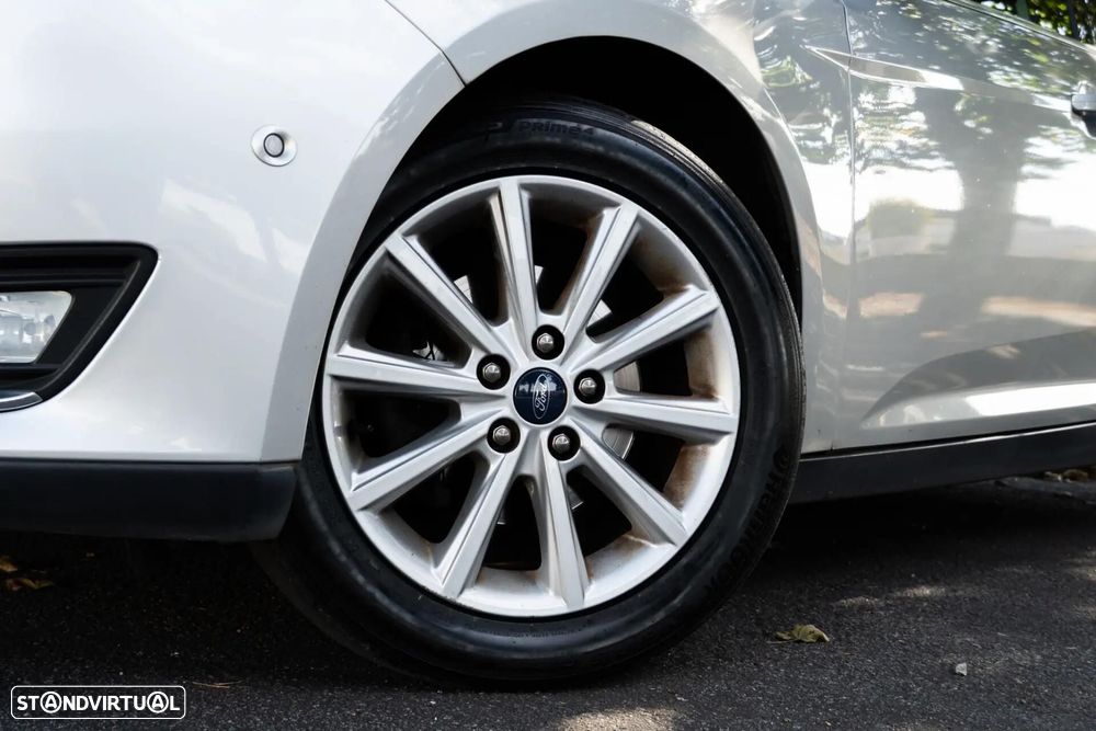 Ford Focus SW - 29