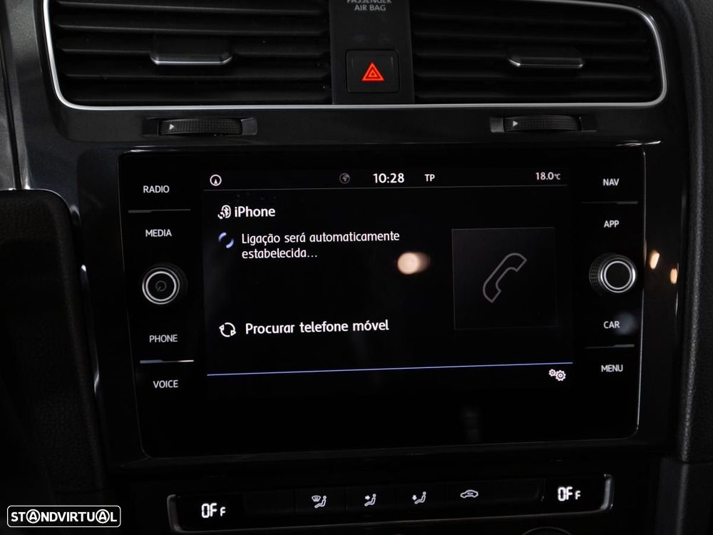 VW Golf Variant 1.6 TDi Confortline - 18