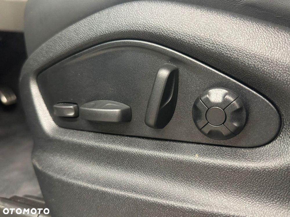 Porsche Cayenne - 11