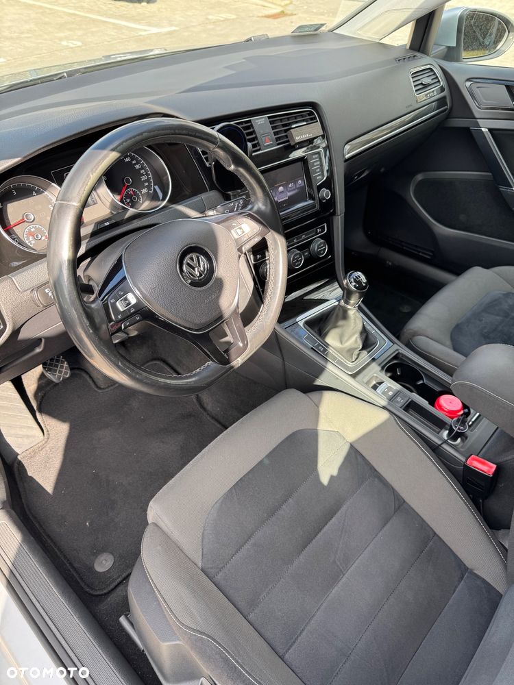 Volkswagen Golf 2.0 TDI BMT Highline - 12