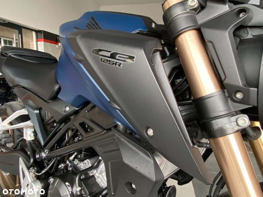 Honda CBR - 27