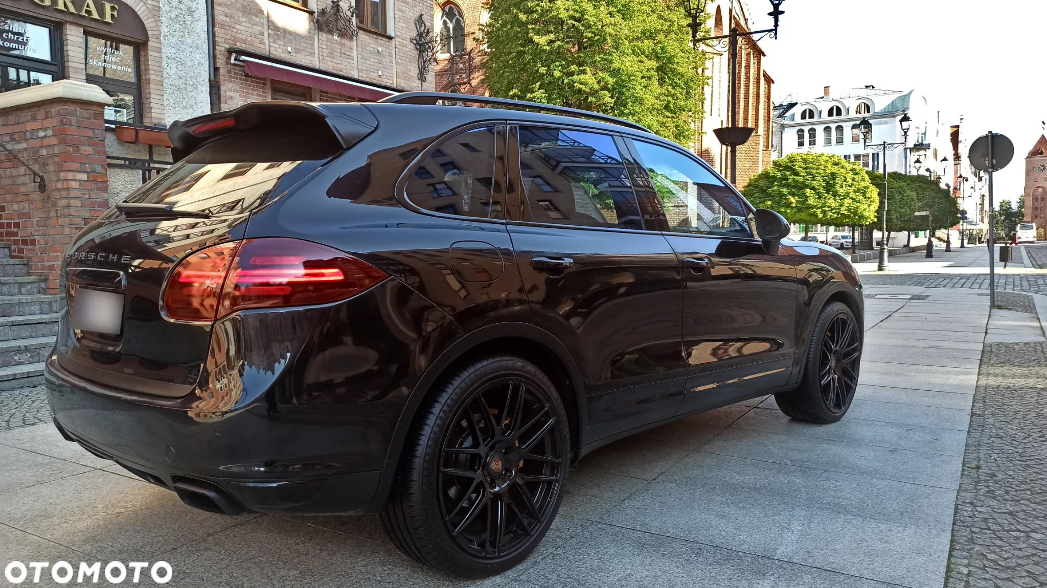 Porsche Cayenne Platinum Edition - 6