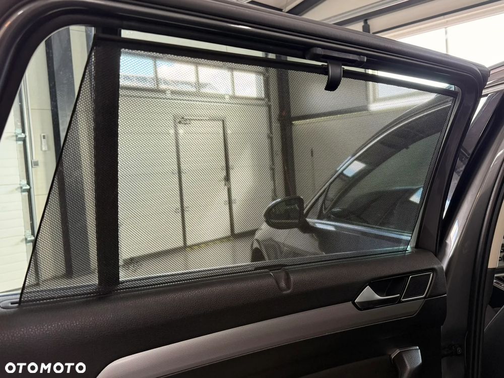 Volkswagen Passat 2.0 TDI BMT Comfortline - 22