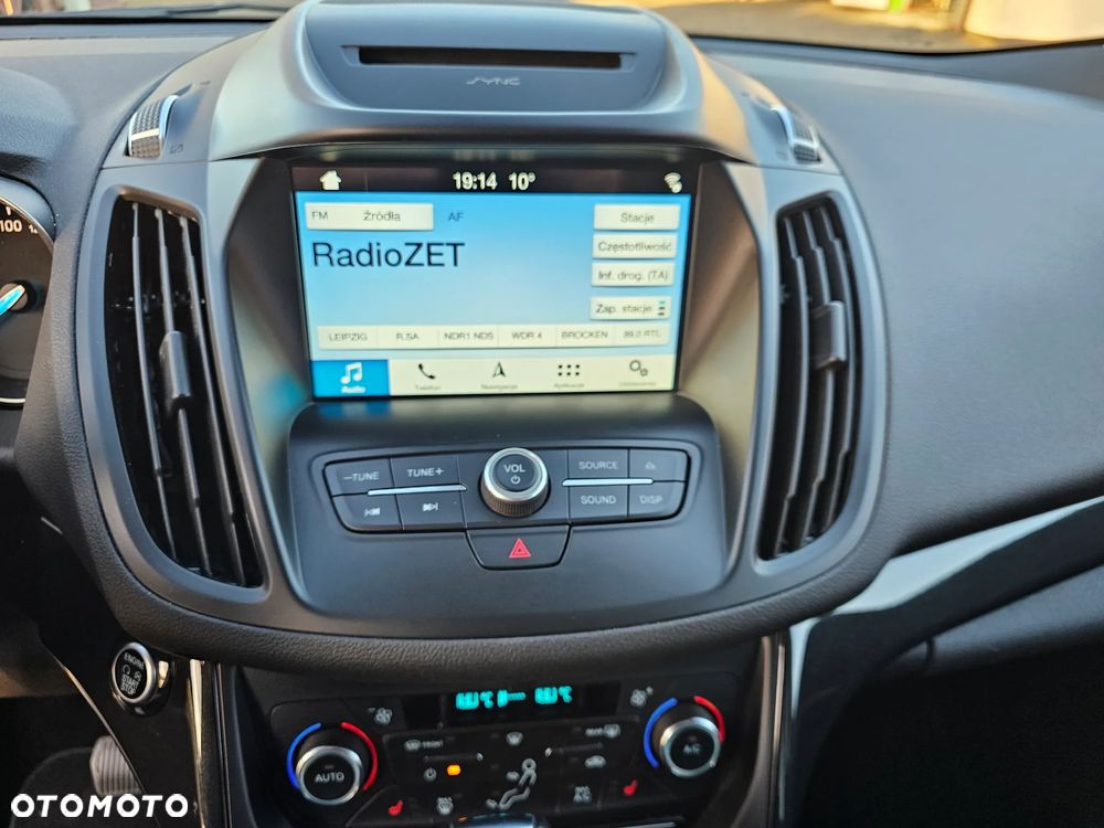 Ford Kuga - 31