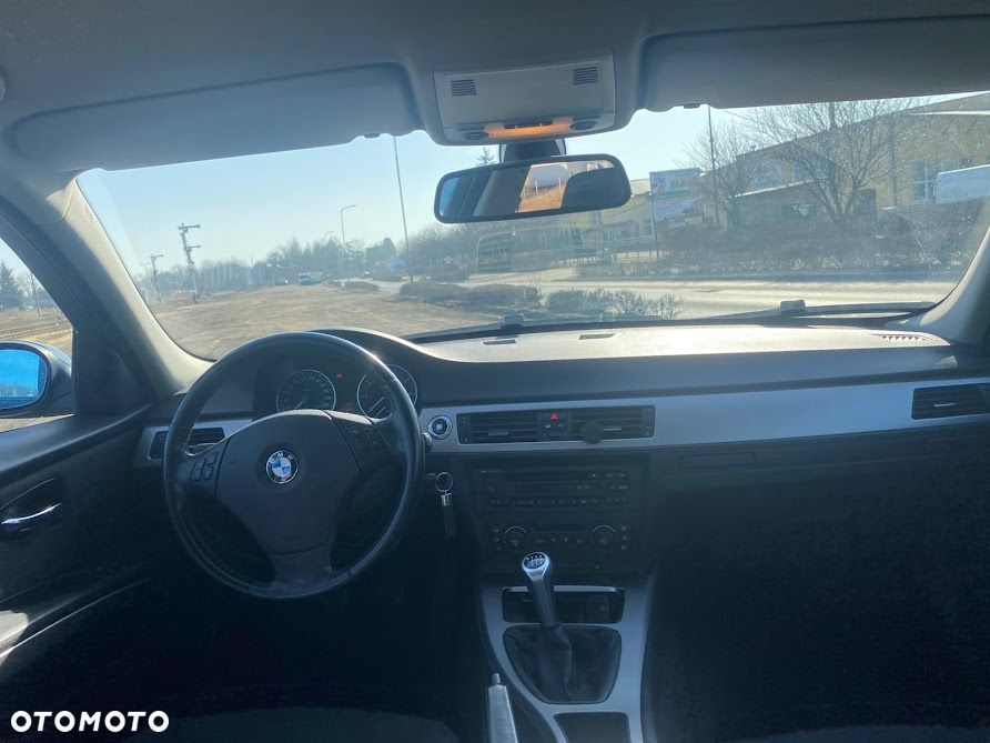 BMW Seria 3 - 9