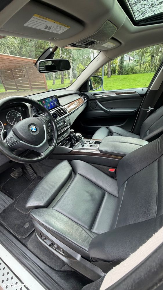 BMW X6 - 15