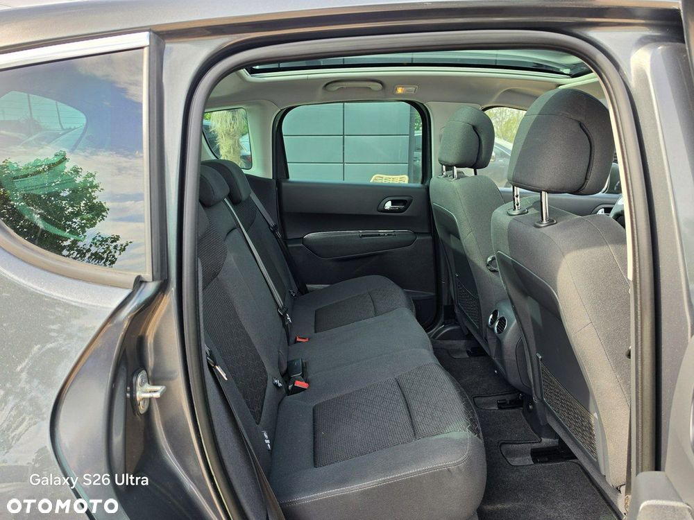 Peugeot 3008 1.6 THP Style - 31