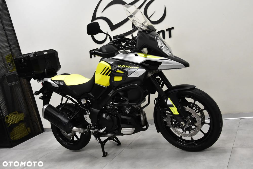 Suzuki V-STROM - 7