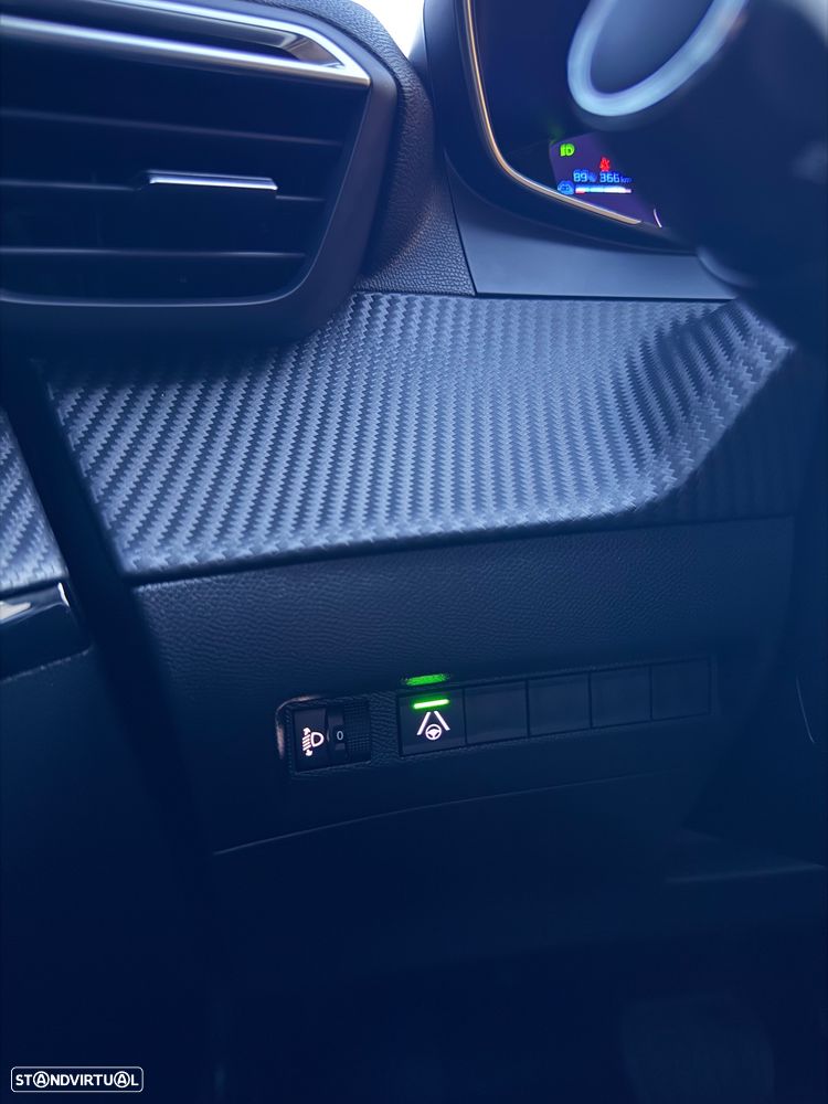 Peugeot e-208 51 kWh Allure - 26