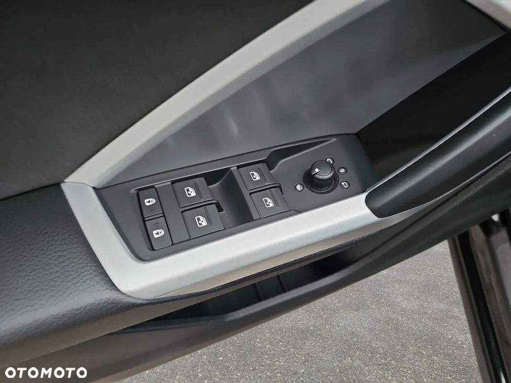 Audi Q3 35 TFSI - 12