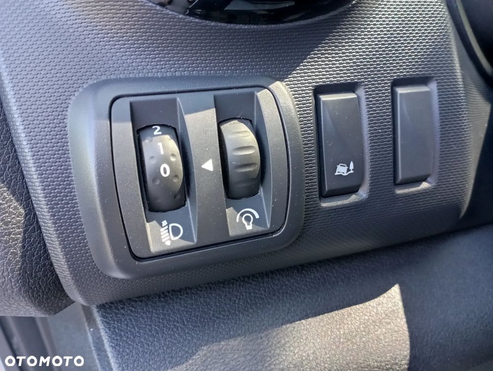 Opel Vivaro - 23