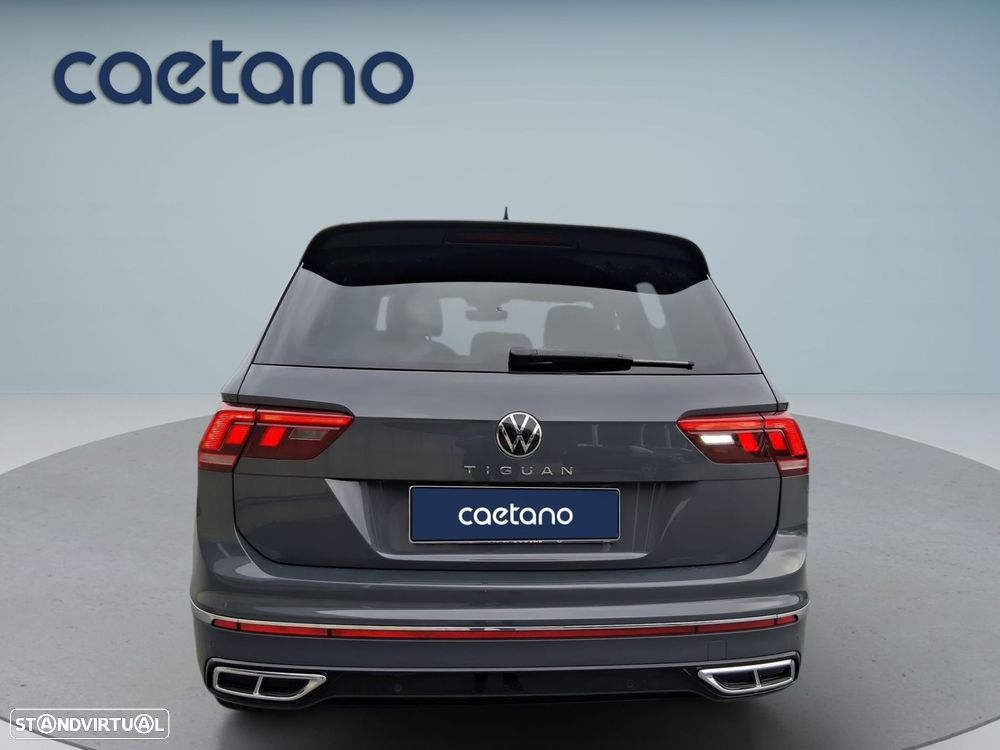 VW Tiguan 2.0 TDI R-Line DSG - 9