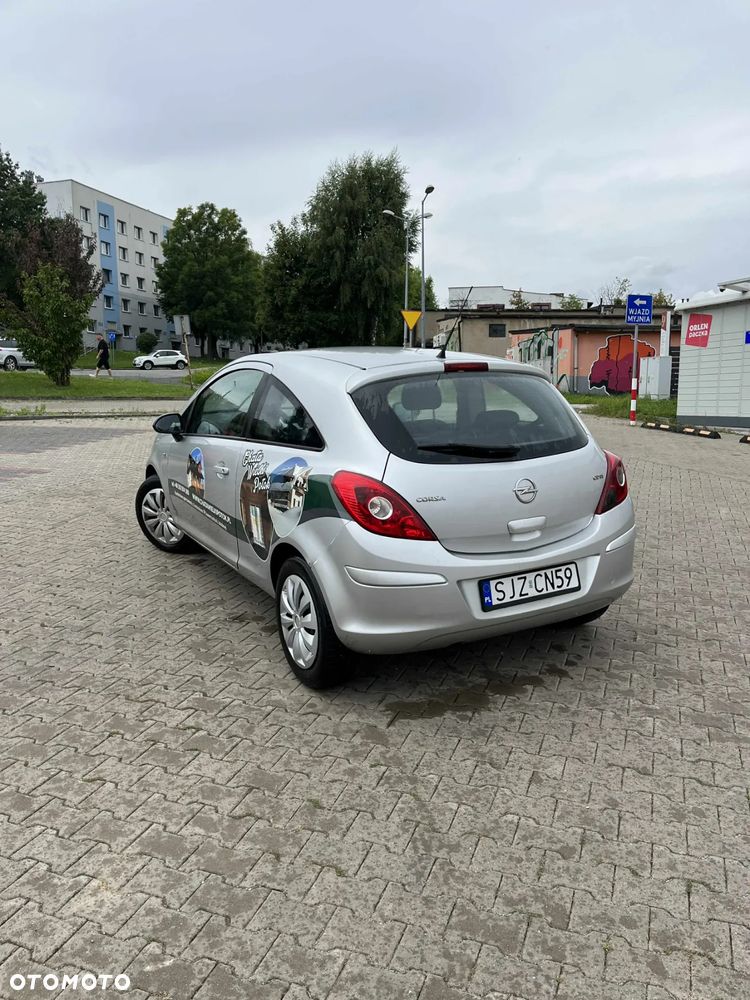 Opel Corsa 1.3 CDTI DPF - 3