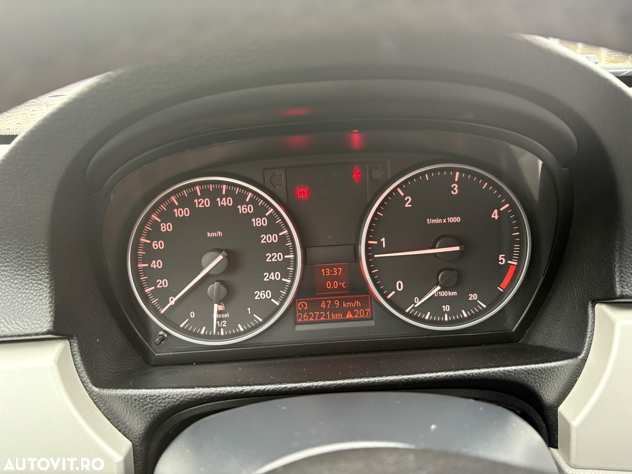 BMW Seria 3 318d - 14