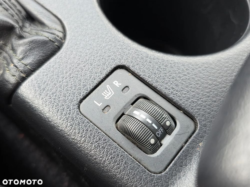 Subaru Legacy - 23